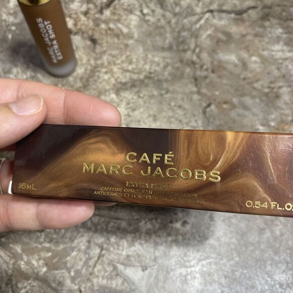 Marc Jacobs Cafe Extra Shot Caffeine Concealer & Foundation Deep 430 - Picture 4 of 4